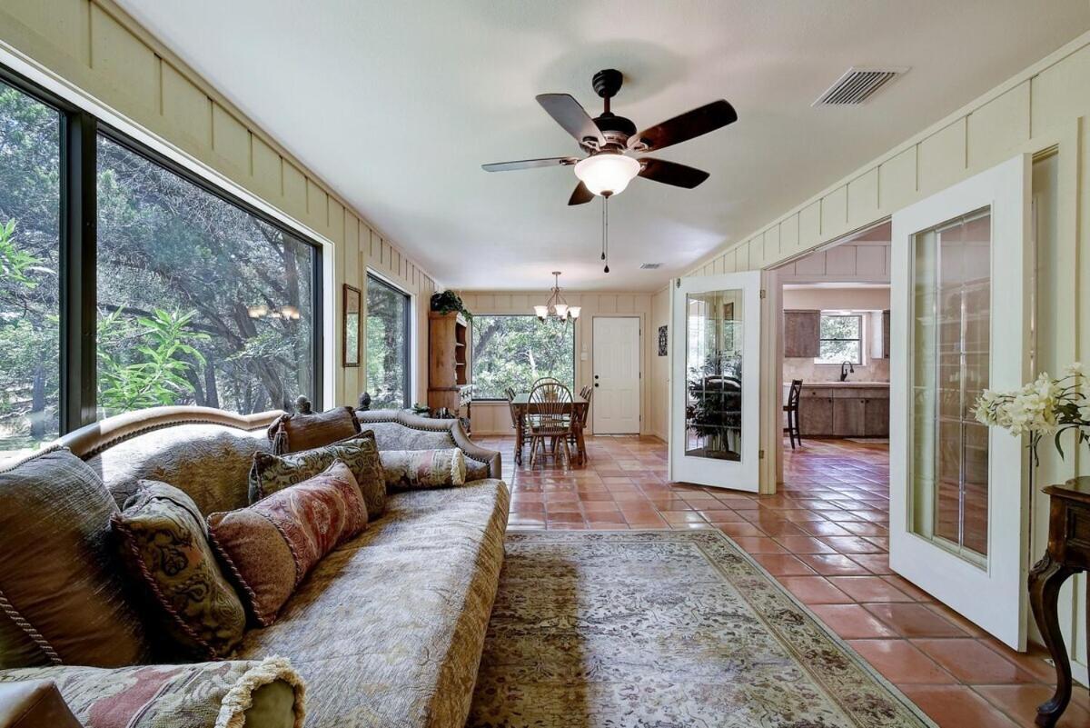 Messina Inn Wimberley Quarto foto