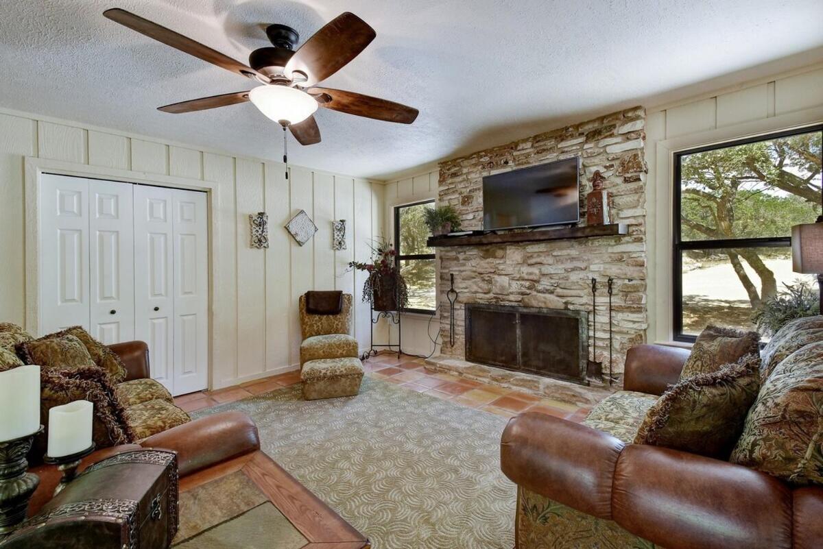 Messina Inn Wimberley Quarto foto