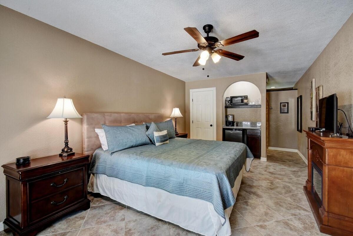 Messina Inn Wimberley Quarto foto