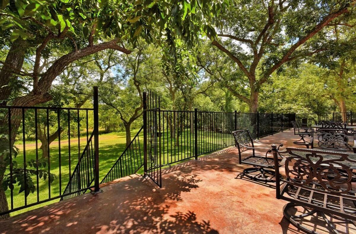 Messina Inn Wimberley Quarto foto