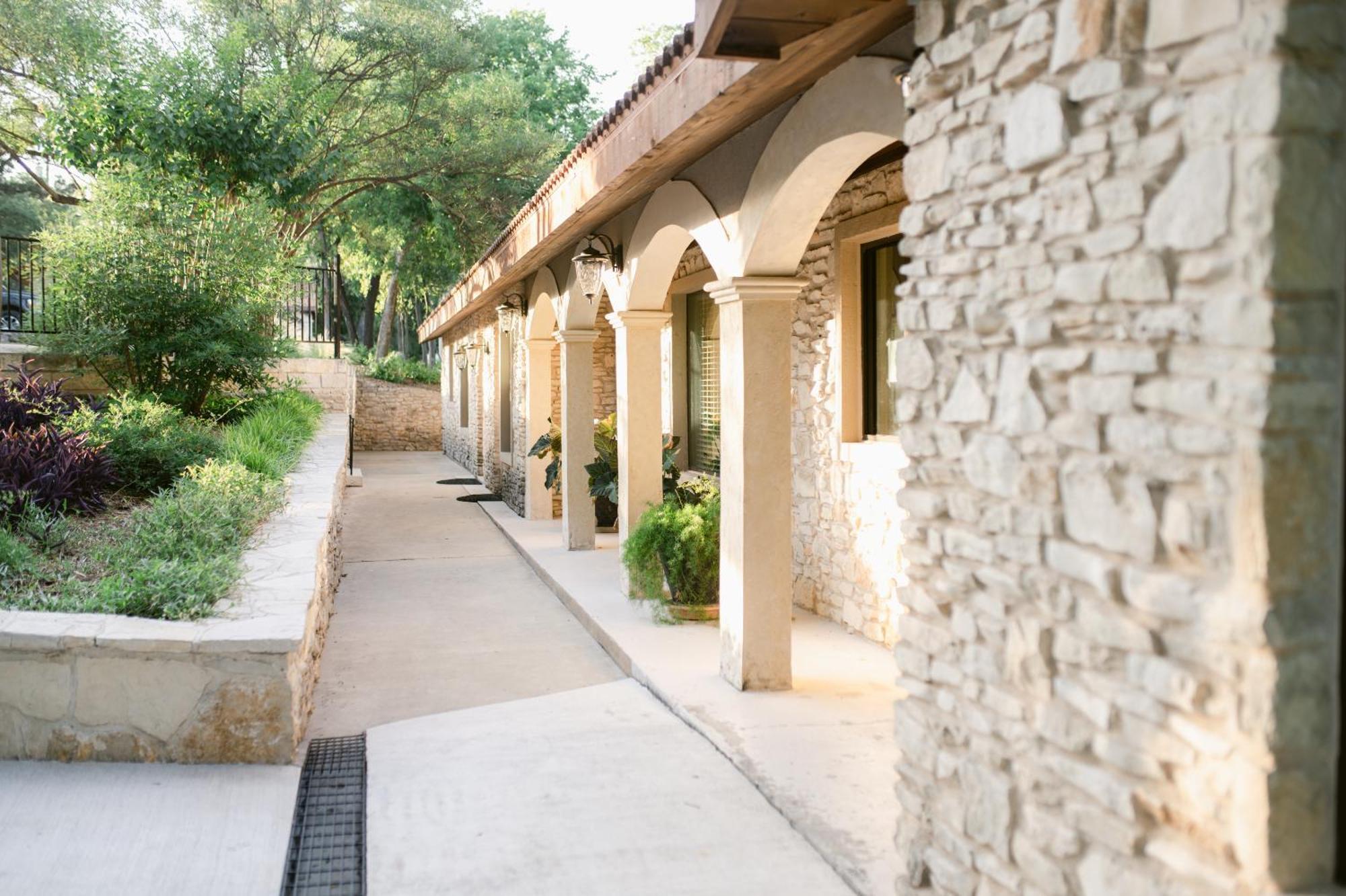 Messina Inn Wimberley Exterior foto